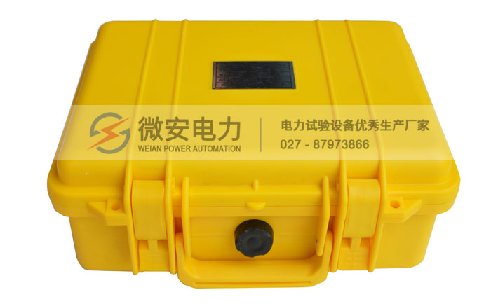 三相電能表現(xiàn)場校驗(yàn)儀