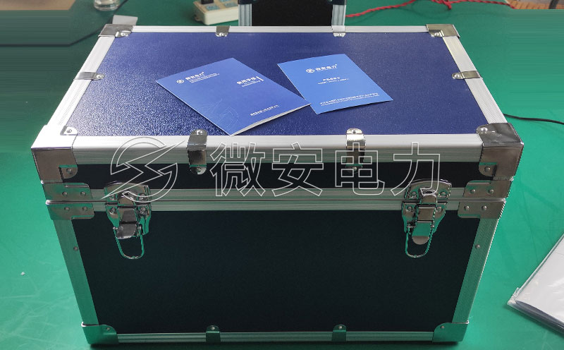 互感器特性綜合測(cè)試儀