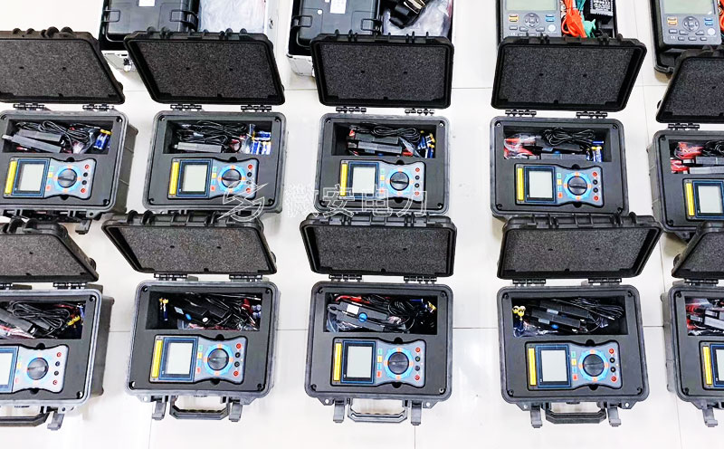 雙鉗數(shù)字相位伏安表實(shí)拍